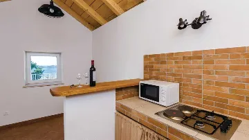 Brsečine 3-Bedroom Villa for Up to 6 Guests