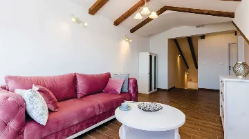 Brsečine 3-Bedroom Villa for Up to 6 Guests