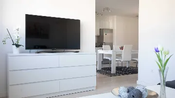 Dubrovnik 2-Bedroom Apartment with Sea View