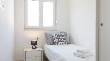 Dubrovnik 2-Bedroom Apartment with Sea View