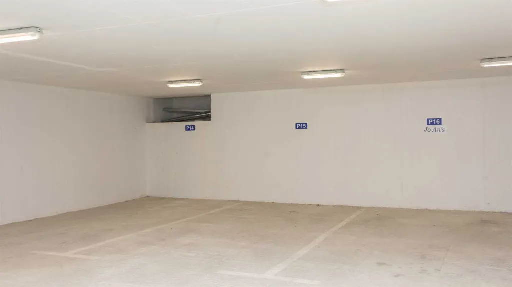 Dubrovnik 2-Bedroom Apartment with Sea View