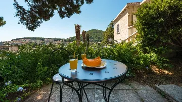 Lapad Studio Apartment for 2 Guests in Dubrovnik