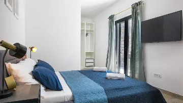 Zaton 3-Bedroom Villa for 6 with Sea View