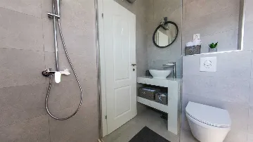 Zaton 3-Bedroom Villa for 6 with Sea View