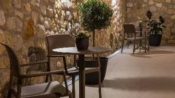 Zaton 3-Bedroom Villa for 6 with Sea View