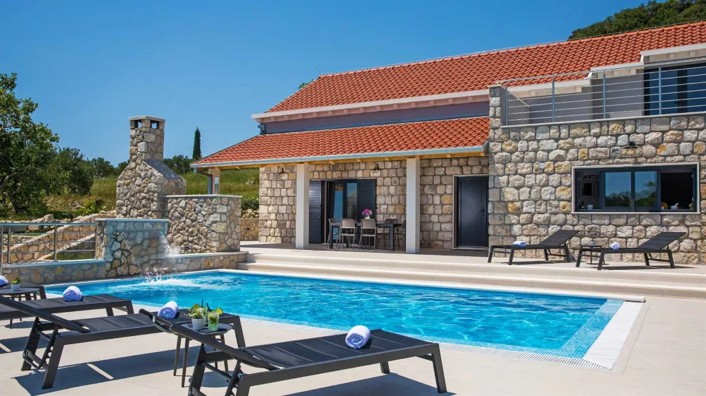 Zaton 3-Bedroom Villa for 6 with Sea View