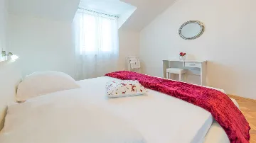 2-Bedroom Apartment with Sea Views in Dubrovnik