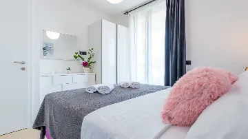 2-Bedroom Apartment with Balconies in Dubrovnik