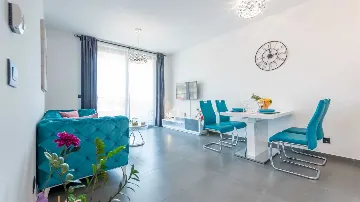 2-Bedroom Apartment with Balconies in Dubrovnik