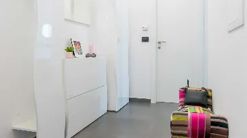 2-Bedroom Apartment with Balconies in Dubrovnik