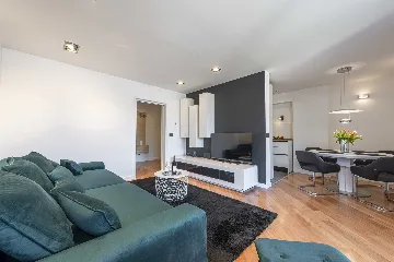 Dubrovnik Two-Bedroom Apartment with Balcony