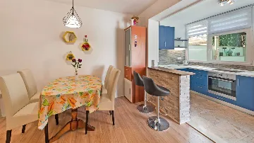 Two-Bedroom Apartment in Dubrovnik (Sleeps 4)