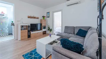 Two-Bedroom Apartment in Dubrovnik (Sleeps 4)