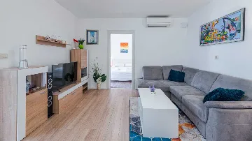 Two-Bedroom Apartment in Dubrovnik (Sleeps 4)
