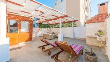 Two-Bedroom Apartment in Dubrovnik (Sleeps 4)