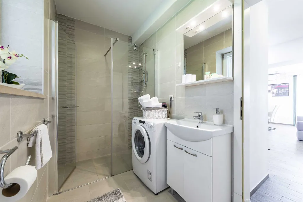 Dubrovnik 2-Bedroom Apartment for 4 Guests
