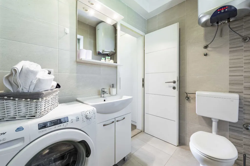 Dubrovnik 2-Bedroom Apartment for 4 Guests