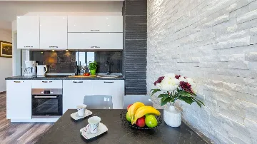 Dubrovnik 1-Bedroom Apartment with Sea View