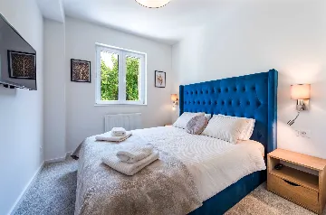 Dubrovnik 2-Bedroom Apartment with Sea & Garden Views