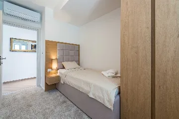 Dubrovnik 2-Bedroom Apartment with Sea & Garden Views