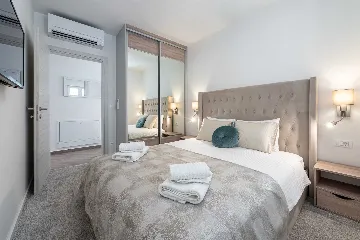 2-Bedroom Apartment with Sea & Garden Views in Dubrovnik