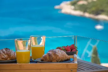 2-Bedroom Apartment with Sea & Garden Views in Dubrovnik