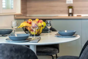 2-Bedroom Apartment with Sea & Garden Views in Dubrovnik