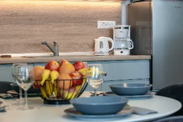 2-Bedroom Apartment with Sea & Garden Views in Dubrovnik