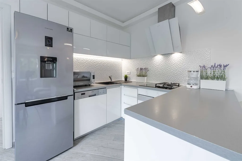 One-Bedroom Apartment in Dubrovnik for Up to 4