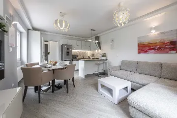 One-Bedroom Apartment in Dubrovnik for Up to 4