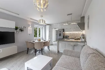 One-Bedroom Apartment in Dubrovnik for Up to 4