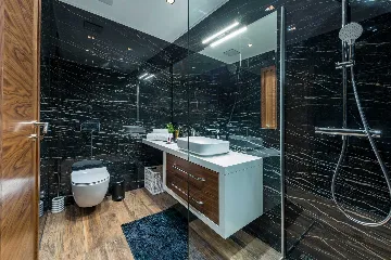 Dubrovnik 2-Bedroom Apartment with Sea View Balcony