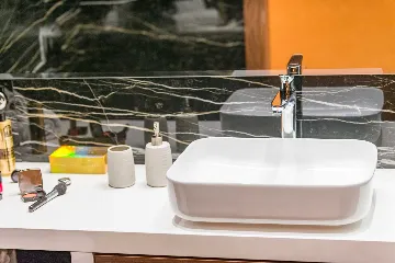 Dubrovnik 2-Bedroom Apartment with Sea View Balcony