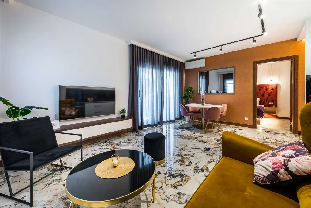 Dubrovnik 2-Bedroom Apartment with Sea View Balcony
