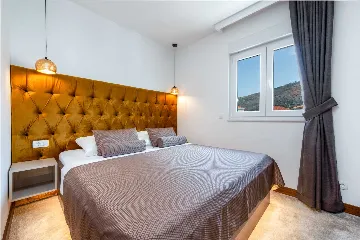 Dubrovnik 2-Bedroom Apartment with Sea View Balcony
