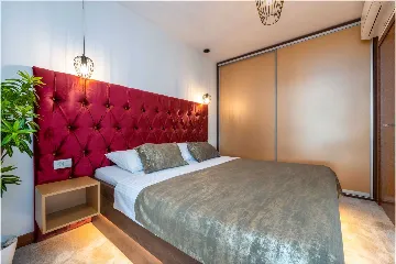 Dubrovnik 2-Bedroom Apartment with Sea View Balcony