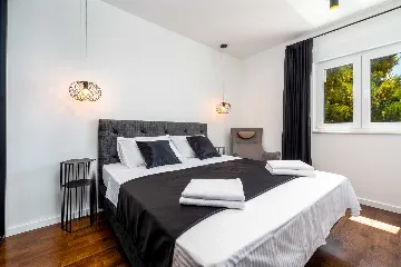 Two-Bedroom Sea View Apartment in Dubrovnik