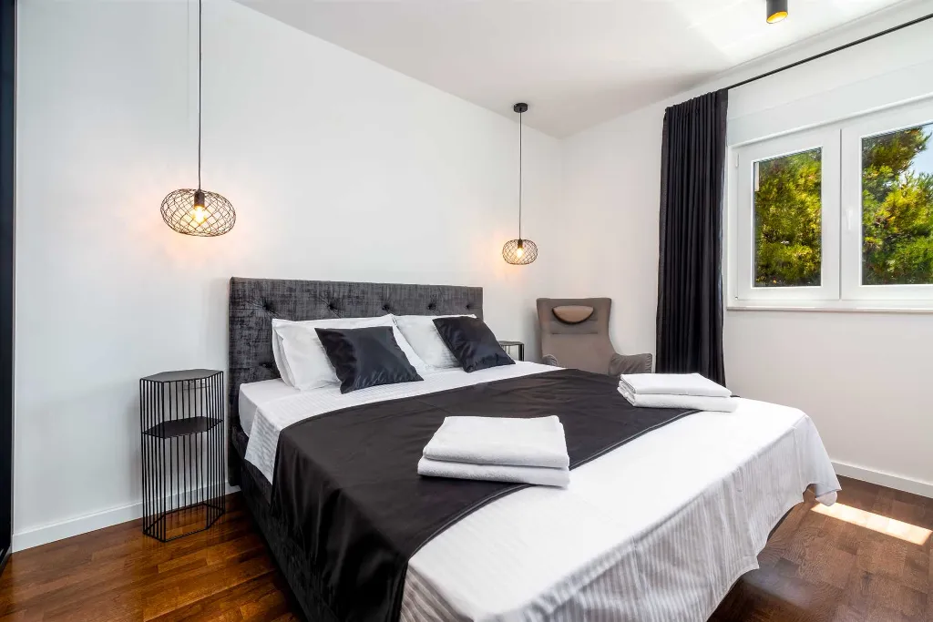 Two-Bedroom Sea View Apartment in Dubrovnik