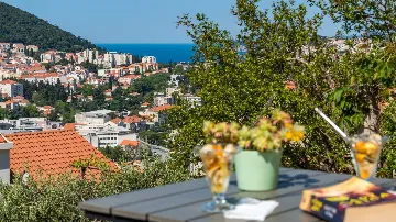One-Bedroom Apartment with Sea & Garden View, Dubrovnik