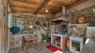 One-Bedroom Apartment with Sea & Garden View, Dubrovnik