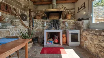 One-Bedroom Apartment with Sea & Garden View, Dubrovnik