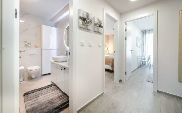 Modern 2-Bedroom Apartment in Dubrovnik