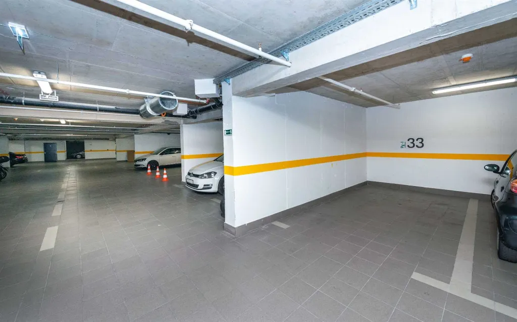 Modern 2-Bedroom Apartment in Dubrovnik