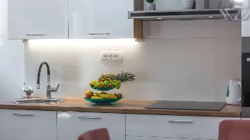 Dubrovnik Apartment with Balcony Sea View for 4