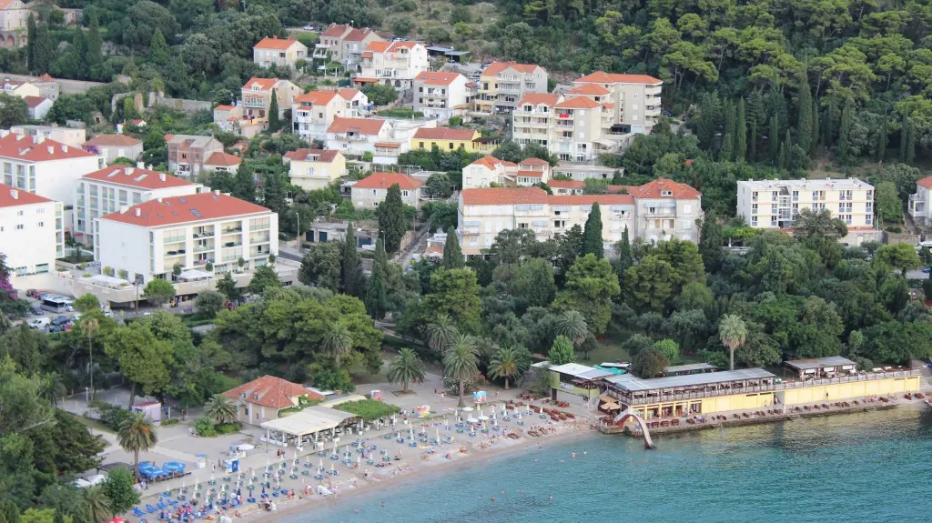 Dubrovnik Apartment with Balcony Sea View for 4