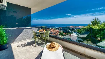 Dubrovnik 1-Bedroom Apartment with Sea View