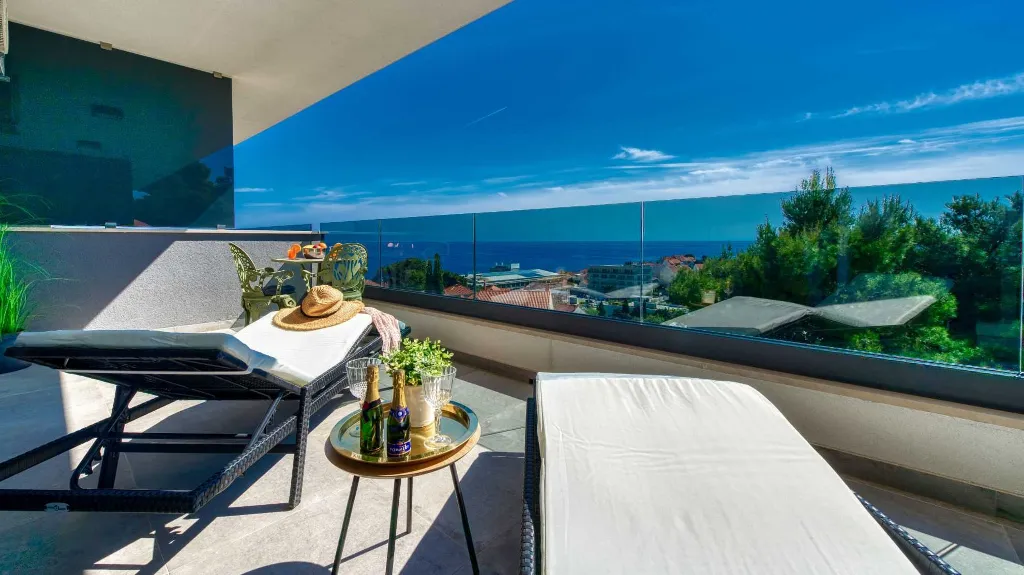 Dubrovnik 1-Bedroom Apartment with Sea View