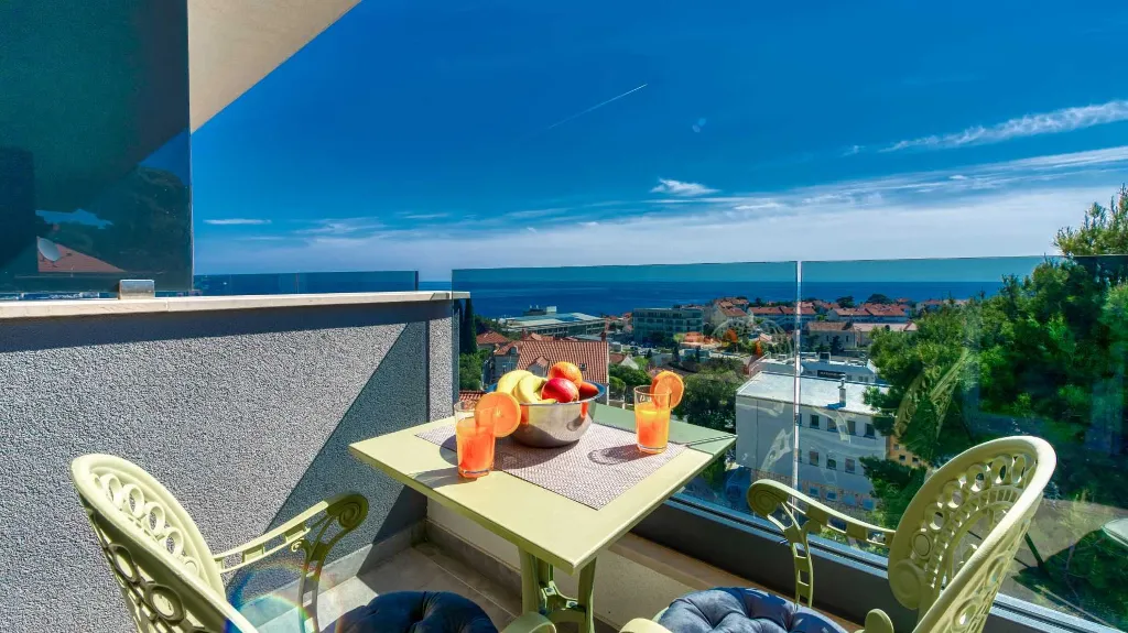 Dubrovnik 1-Bedroom Apartment with Sea View