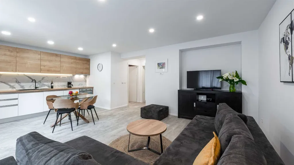 Dubrovnik 1-Bedroom Apartment with Terrace