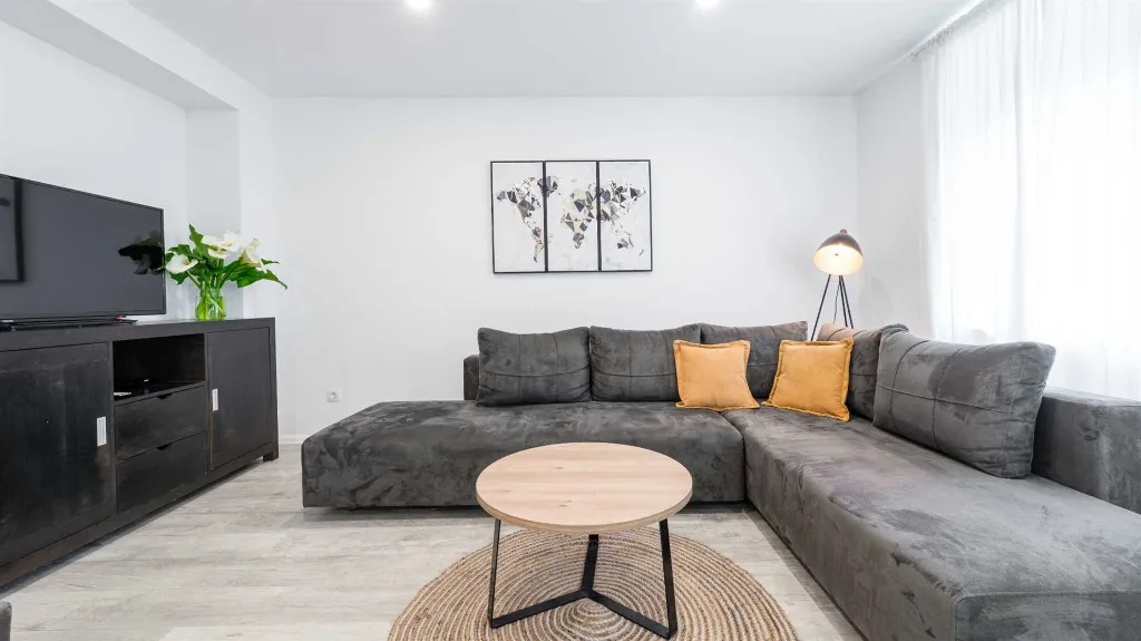 Dubrovnik 1-Bedroom Apartment with Terrace